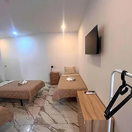 Hotel The Vault